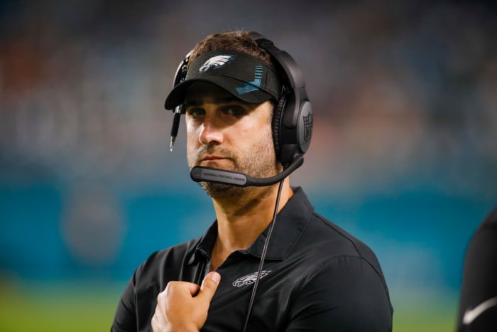 Nick Sirianni on the sideline during an Eagles game in 2022